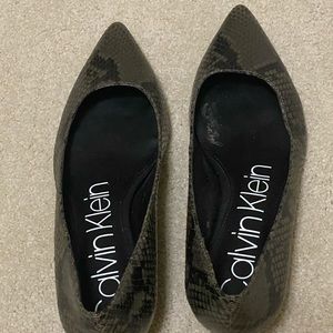 Calvin Klein Pointed Toe Pumps